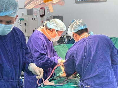 Người phụ nữ vỡ lách và gãy 5 xương sườn do tai nạn vượt cửa tử