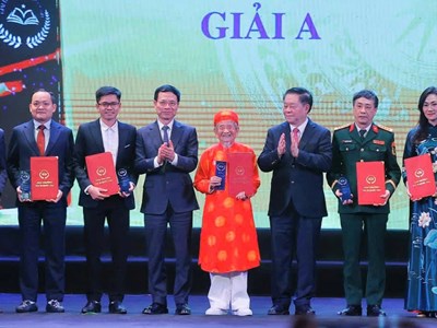 Để Giải thưởng Sách Quốc gia trở thành một trong những sự kiện văn hoá lớn 