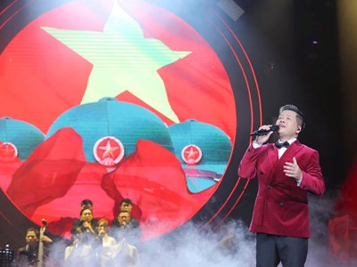 Đưa khán giả trở lại những ngày tháng hào hùng của dân tộc  ​