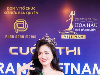 Hoa hậu Vũ Thị Hoa hé lộ về người chồng doanh nhân kín tiếng