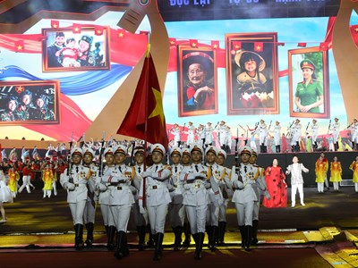 Việt Nam hành trình 80 năm rạng ngời niềm tin