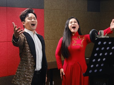 Tùng Dương ra mắt dự án “Việt Nam ơi, cùng bước tới vinh quang” mừng Quốc khánh 2.9