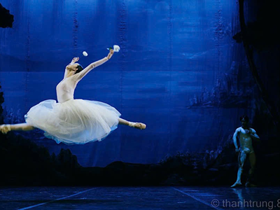 NSƯT Thu Hằng: Dấu ấn nghệ thuật từ trái tim và khổ luyện