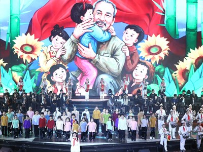 Từ lời hiệu triệu non sông đến khát vọng vươn mình của Việt Nam