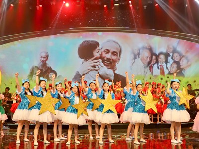 Sẵn sàng cho đêm nghệ thuật chính luận đặc biệt “Sáng mãi tên Người”