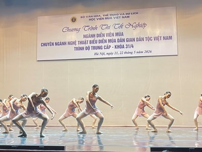 Khi những bước múa kể câu chuyện văn hóa Việt