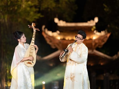 Tiếng ru của mẹ là thanh âm mang tâm hồn Việt Nam