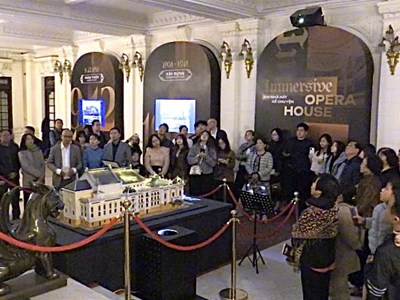 Nhà hát Lớn Hà Nội: Lời chào trước kì đại trùng tu