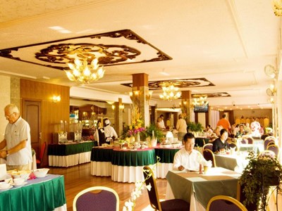 Kiên trì xây dựng không gian lưu trú không khói thuốc giữa trung tâm TP.HCM