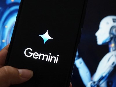 Hỗ trợ đắc lực cho khách du lịch quốc tế tại Việt Nam dịp Tết