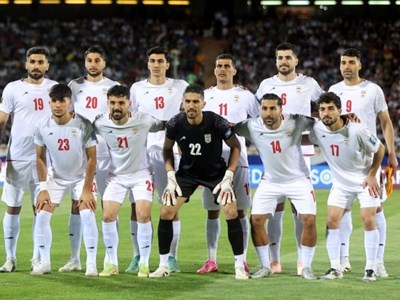 Tuyển Iran tuyên bố không ai được phép cấm chúng tôi dự World Cup