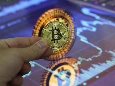 Bitcoin đảo chiều giảm nhẹ 