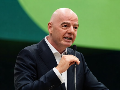 FIFA xin lỗi nhưng vẫn ủng hộ Chủ tịch Infantino