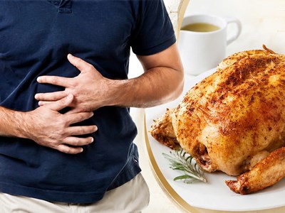 Hơn 1.700 người ngộ độc sau các bữa ăn miễn phí