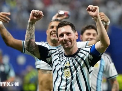 Messi trở lại tuyển Argentina để đá trận chia tay 