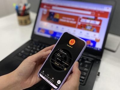 Hộ kinh doanh có thể kê khai thuế qua Chatbot trên ứng dụng eTax Mobile