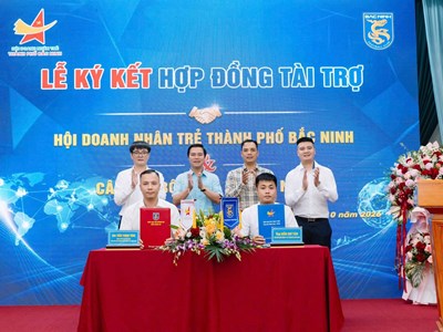 CLB Bóng đá Bắc Ninh nhận tài trợ 150 tỉ đồng từ Hội Doanh nhân trẻ thành phố