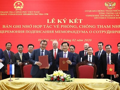 Việt Nam ký Công ước LHQ về chống tham nhũng...