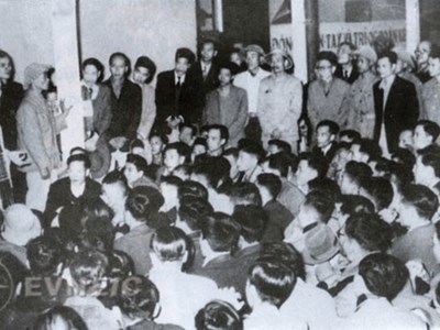 Bác Hồ thăm Nhà máy điện Yên Phụ và Nhà máy đèn Bờ Hồ