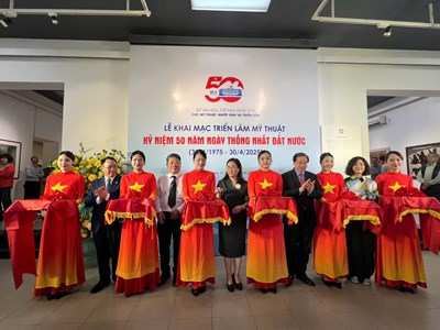 Triển lãm 50 tác phẩm mỹ thuật kỷ niệm Ngày thống nhất đất nước