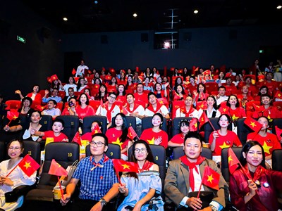 “Tổ quốc trong tim” – Từ Concert Quốc gia đến hành trình chạm tới trái tim qua màn ảnh rộng