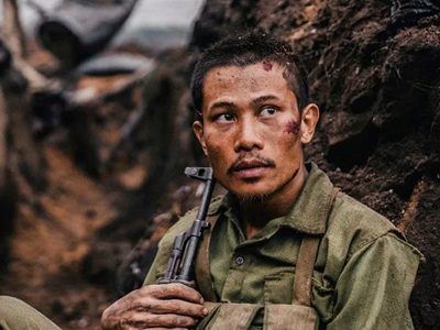 Nguyễn Hùng - diễn viên phim “Mưa đỏ” nhận Giải “Cảm hứng Việt“