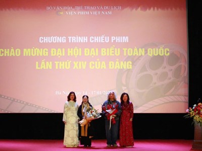 Khai mạc Chương trình chiếu phim chào mừng Đại hội XIV của Đảng