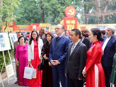 Bốn triển lãm đặc biệt chào mừng Đại hội XIV của Đảng 