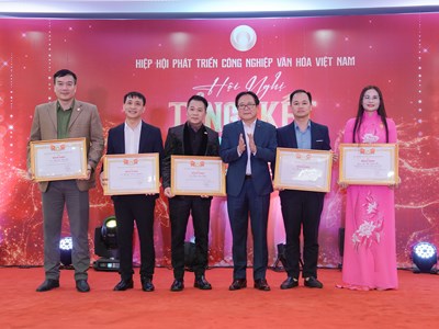 Định hình hệ sinh thái công nghiệp văn hoá, thúc đẩy sáng tạo và lan toả giá trị Việt