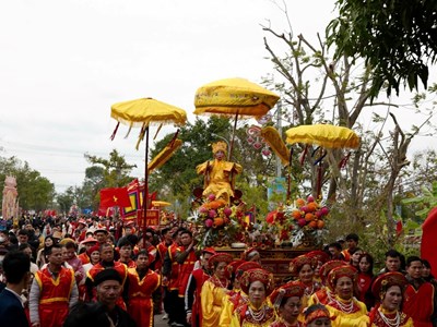 Lễ hội Đền Sái – Dấu tích huyền sử và nghi lễ rước vua độc đáo của đất Thăng Long