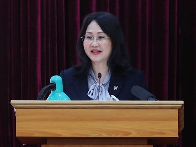 Thứ trưởng Thường trực Lâm Thị Phương Thanh tiếp xúc cử tri Hà Nội