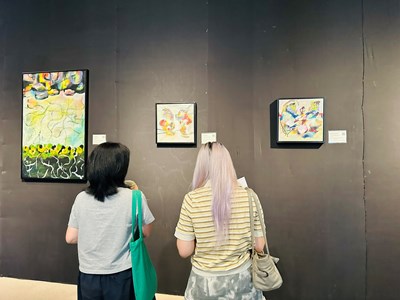 Nữ hoạ sĩ gốc Việt đem triển lãm “Cội nguồn” về quê hương