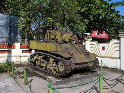 Bảo tàng Lịch sử Quân sự Việt Nam tiếp nhận xe tăng M5 Stuart 