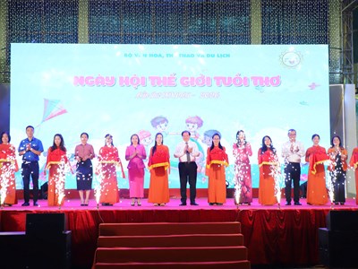 Nhiều trải nghiệm thú vị tại Ngày hội Thế giới tuổi thơ 