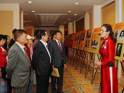 Tổ chức chuỗi sự kiện nhân kỷ niệm 76 năm thiết lập quan hệ ngoại giao Việt Nam - Trung Quốc
