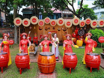 Một tiếng trống – Ngàn năm văn hiến