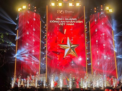 Vinh quang Công an nhân dân Việt Nam