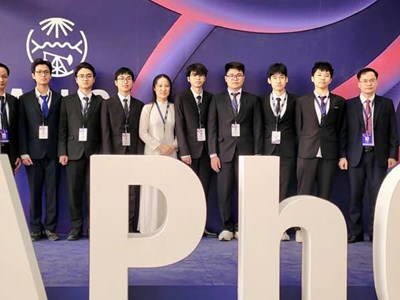 Việt Nam đoạt 3 HCV tại Olympic Vật lý châu Á