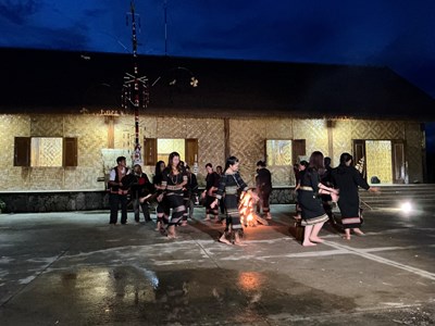 Nuôi dưỡng mạch nguồn văn hoá dân tộc 