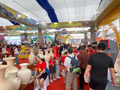 Từ 8.9, Hải Phòng đưa, đón miễn phí nhân dân tham quan Triển lãm Thành tựu đất nước 