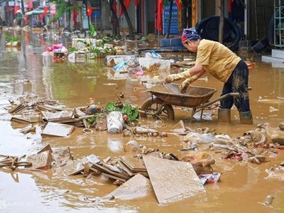 Hậu quả nặng nề và cuộc chạy đua khắc phục hậu quả sau bão lũ
