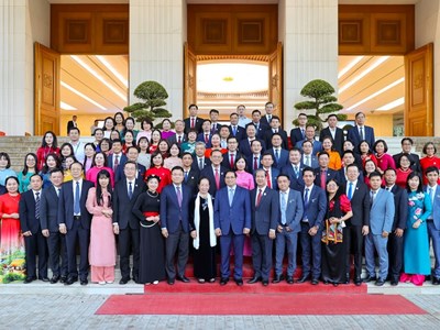 Phát triển giáo dục đào tạo là nền tảng quan trọng nhất cho phát triển đất nước