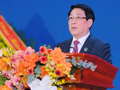 Chủ tịch nước Lương Cường dự Lễ kỉ niệm ngày Nhà giáo Việt Nam và Đại hội Thi đua yêu nước 