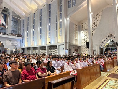 Giáng sinh an lành nơi Giáo xứ Chánh toà Long Xuyên