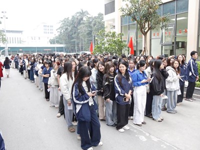 Hàng nghìn sinh viên Học viện Báo chí và Tuyên truyền hào hứng tham gia Ngày hội non sông