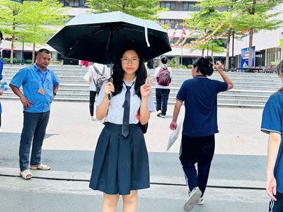 Thí sinh hoàn thành môn chuyên trong kì thi vào lớp 10 Hà Nội