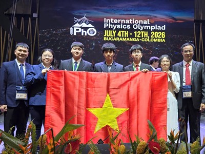 5 học sinh Việt Nam đều đoạt huy chương tại Olympic Vật lí quốc tế 2026