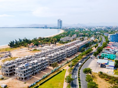 Bài 3 - Xúc tiến đầu tư, ưu tiên phát triển hạ tầng du lịch.