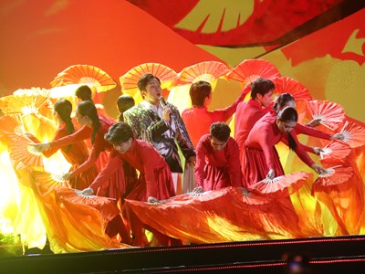 Đặc sắc chương trình nghệ thuật "La Tiên Show - The Cội" 