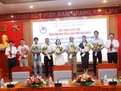 Báo chí góp sức thúc đẩy Khánh Hòa thành phố trực thuộc Trung ương